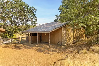 7000 Seven Mile Hill Rd, The Dalles, OR 97058 - Photo 30