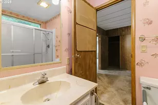 3318 NE Coos St, Newport, OR 97365 - Photo 18