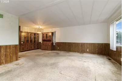 3318 NE Coos St, Newport, OR 97365 - Photo 6