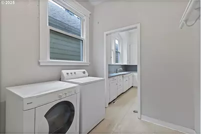 3527 SE Belmont St, Portland, OR 97214 - Photo 20