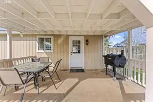 402 Clover St, Aumsville, OR 97325 - Photo 20