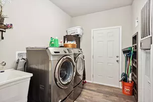 420 Asher St, Wasco, OR 97065 - Photo 28