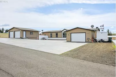 420 Asher St, Wasco, OR 97065 - Photo 2