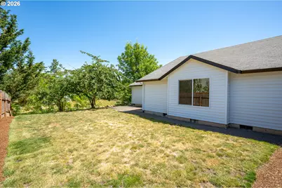 420 E Washington St, Carlton, OR 97111 - Photo 44