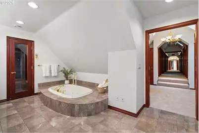 2495 Palisades Crest Dr, Lake Oswego, OR 97034 - Photo 32