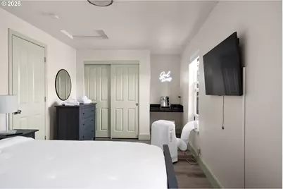 1733 Mill Aly, Eugene, OR 97401 - Photo 14