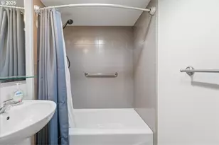 255 SW Harrison St, Portland, OR 97201 - Photo 22