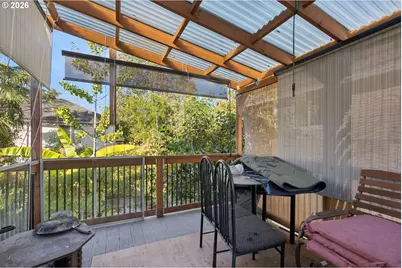 8031 E Burnside St, Portland, OR 97215 - Photo 40