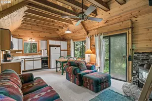 28320 E Road 20, Rhododendron, OR 97049 - Photo 16