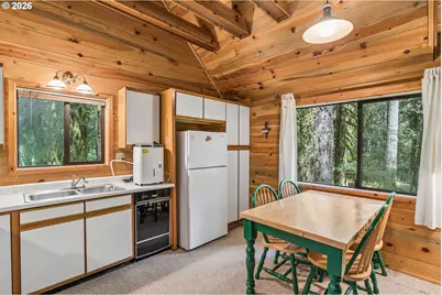 28320 E Road 20, Rhododendron, OR 97049 - Photo 22