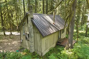 28320 E Road 20, Rhododendron, OR 97049 - Photo 6