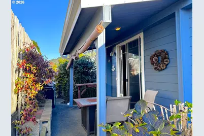 98126 W Benham Ln #17, Brookings, OR 97415 - Photo 32