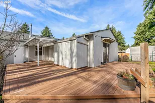 710 NE 110th Ave, Portland, OR 97220 - Photo 20