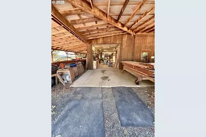 89989 Goldie Ln, Elmira, OR 97437 - Photo 40