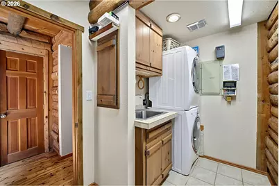 89989 Goldie Ln, Elmira, OR 97437 - Photo 32
