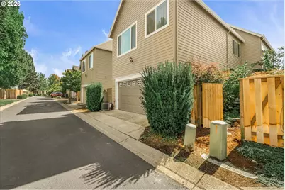 20813 SW Murphy Ln, Beaverton, OR 97078 - Photo 20