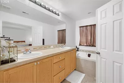 20813 SW Murphy Ln, Beaverton, OR 97078 - Photo 28