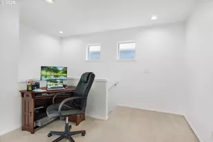 20813 SW Murphy Ln, Beaverton, OR 97078 - Photo 24
