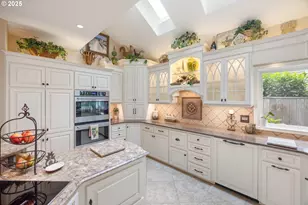 812 Wendy Ct, West Linn, OR 97068 - Photo 14