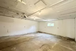 13545 SE Division St, Portland, OR 97236 - Photo 18