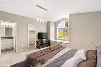 10037 N Polk Ave, Portland, OR 97203 - Photo 26