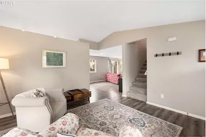 10037 N Polk Ave, Portland, OR 97203 - Photo 10