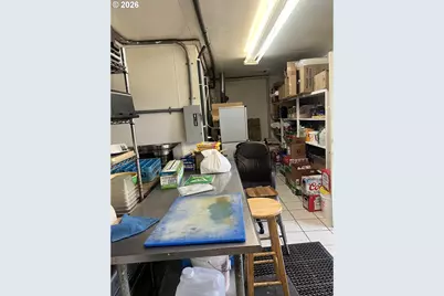 210 E Washington St, Stayton, OR 97383 - Photo 24