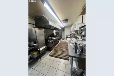 210 E Washington St, Stayton, OR 97383 - Photo 18