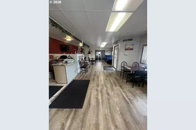 210 E Washington St, Stayton, OR 97383 - Photo 10