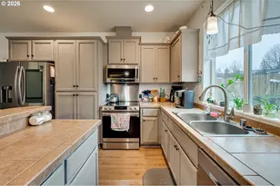 329 S Spruce Ave, Yacolt, WA 98675 - Photo 42