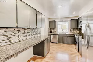 20650 SW Florence St, Aloha, OR 97078 - Photo 6