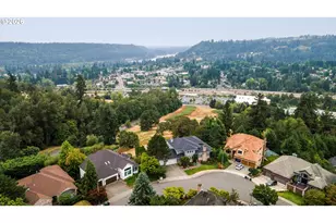 2360 Falcon Dr, West Linn, OR 97068 - Photo 46