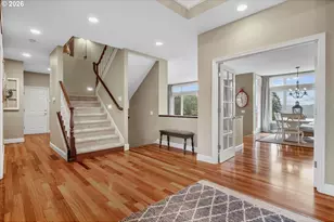 2360 Falcon Dr, West Linn, OR 97068 - Photo 2