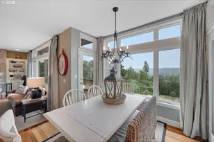 2360 Falcon Dr, West Linn, OR 97068 - Photo 12