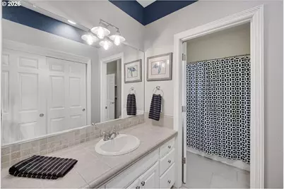 2360 Falcon Dr, West Linn, OR 97068 - Photo 32