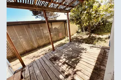 16063 Driftwood Ln #8, Brookings, OR 97415 - Photo 16