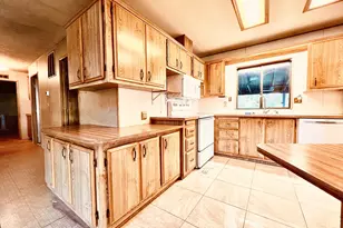 16063 Driftwood Ln, Brookings, OR 97415 - Photo 8