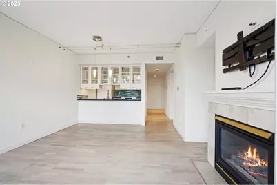 1132 SW 19th Ave #512, Portland, OR 97205 - Photo 10