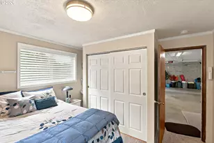 640 Royal Dr, Lakeside, OR 97449 - Photo 20