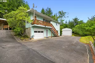 640 Royal Dr, Lakeside, OR 97449 - Photo 1