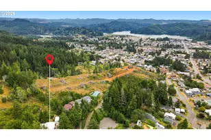 640 Royal Dr, Lakeside, OR 97449 - Photo 38