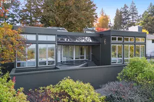 925 Holiday Ct S, Salem, OR 97302 - Photo 46