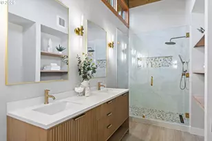 925 Holiday Ct S, Salem, OR 97302 - Photo 34