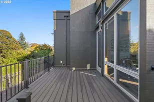 925 Holiday Ct S, Salem, OR 97302 - Photo 42