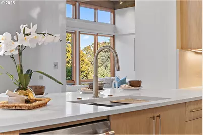 925 Holiday Ct S, Salem, OR 97302 - Photo 22