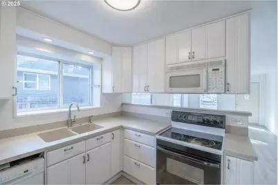 1385 Waller St, Salem, OR 97302 - Photo 20