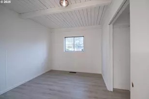 1385 Waller St, Salem, OR 97302 - Photo 28