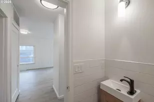 1385 Waller St, Salem, OR 97302 - Photo 18