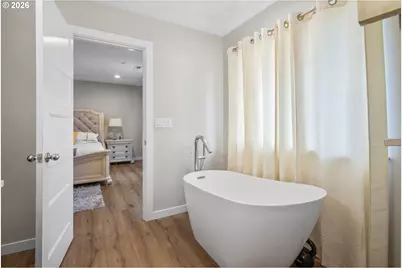 6015 NE 44th Ave, Vancouver, WA 98661 - Photo 18