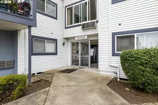 950 Evergreen Rd, Woodburn, OR 97071 - Photo 2